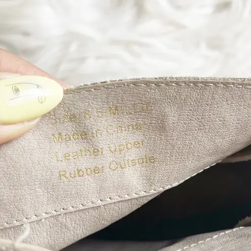 sbicca - Millie Women's Suede Leather Ankle Booties in Beige Size 8.5