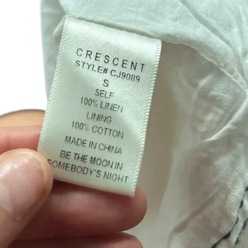 Crescent White Jacket with Black Detailing linen cropped size small