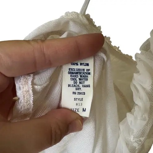 Frederick's of Hollywood Frederick’s of Hollywood White Y2K Coquette Girl Lace Crop Camisole Vintage M