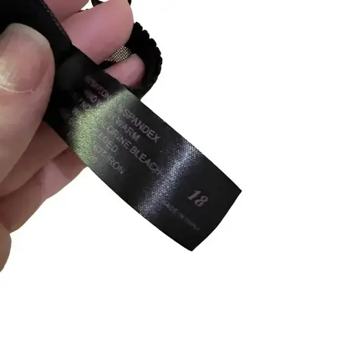 Frederick's of Hollywood Lux Lace Over Satin Shelf Bra Pink Black Womens Size 18