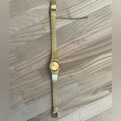 Bulova Ladies Watch Vintage Genuine Diamonds Gold Electro Bracelet Gold Dial