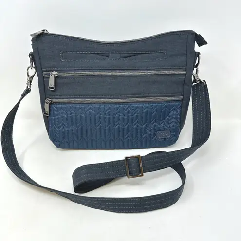 Lug Slider RFID Crossbody Bag Navy Blue
