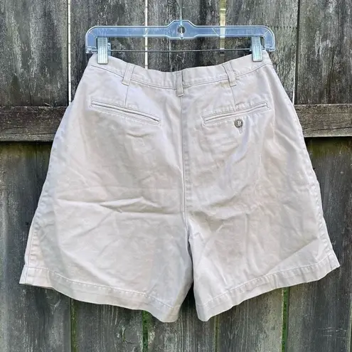 Jones New York Vintage  Old Money Aesthetic Pleated Khaki Shorts | 8