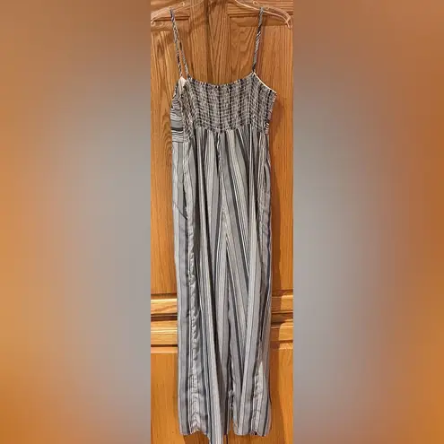 Boutique Stripe Sleeveless Smocked Cropped Jumpsuit Blue & White Size Small