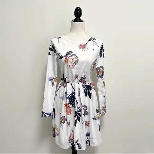 Angashion NWT White Purple Floral Elastic Waist