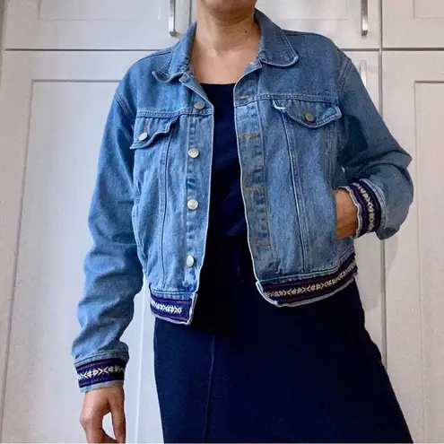 Adriana Sport Women's Medium Blue Denim Jacket Embroidered Details Blue