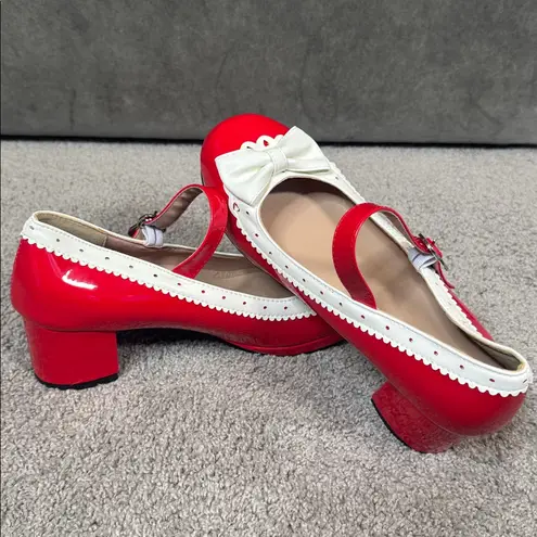 Women’s Red Chunky Heel Mary Jane Pumps Cute Bow & Hearts Round Toe Size 9 NEW Red