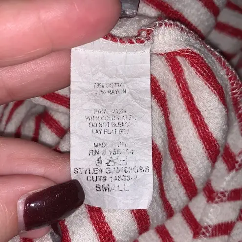 Gyft Red & White Striped Short Sleeve Wrap Hem Blouse- Size Small