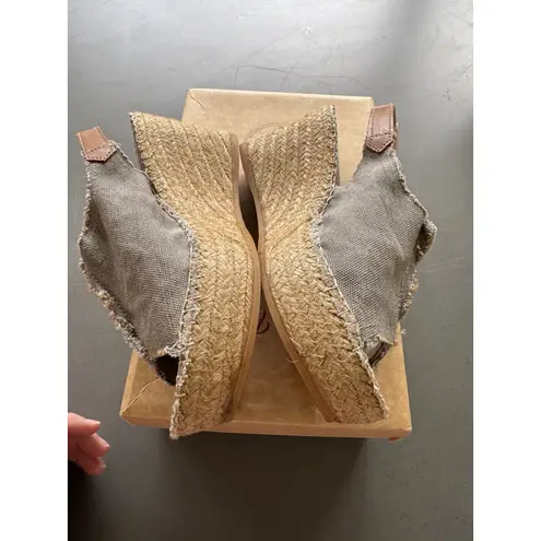 TONI PONS Women's 'Lugano' Espadrille Wedge Sandal Size 38 US 7.5 Canvas Raffia Gray