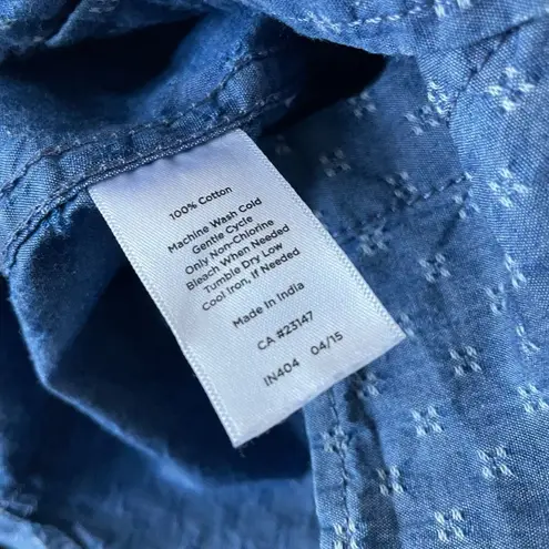 Talbots  Pattern Chambray Button Up Shirt Blue M