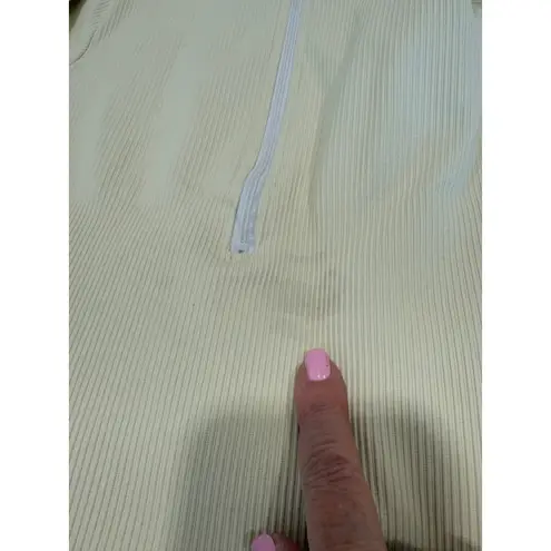 OQQ Long Sleeve Half Zip Mock Neck Ribbed Bodysuit Yellow Women's Size Large