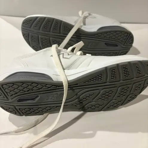 New Balance White  813 trainers