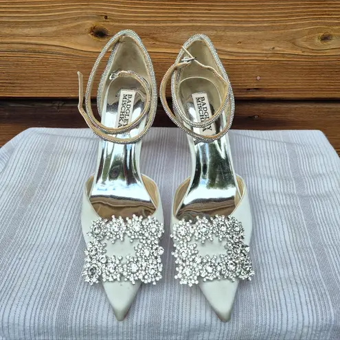 Badgley MISCHKA Saint Elegant Heels Shoes White Size 5.5