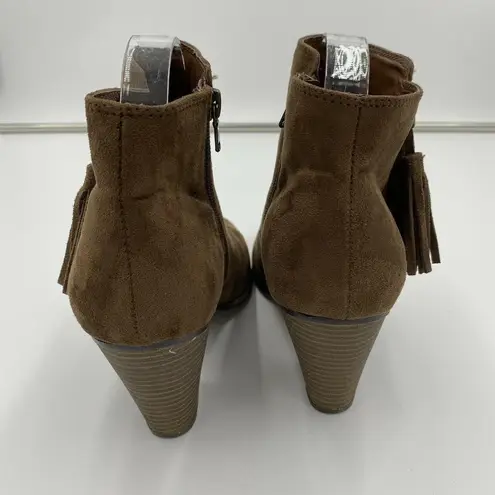 American Eagle  Womens Sz 9 Brown Faux Suede Chunky Heel Ankle Boots