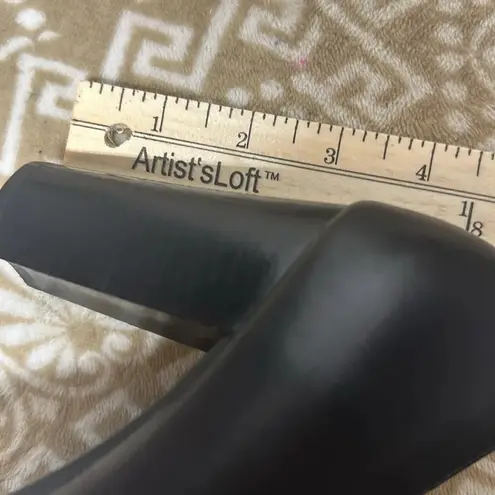 Bella Vita Women's Zari Leather Platform Pump Sz 9.5