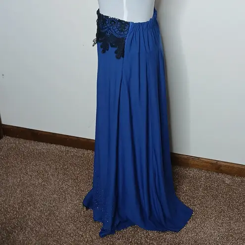 Blue sparkling lace top skirt size small