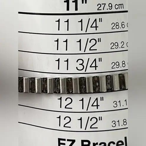 Timex Vintage Ladies Watch Gold-Tone Case Matte Stainless Bracelet White Dial