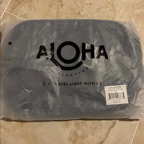 Aloha collection x sig Zane KEEP IT LIGHT HIP pack new Hawaii limited edition - Image 3