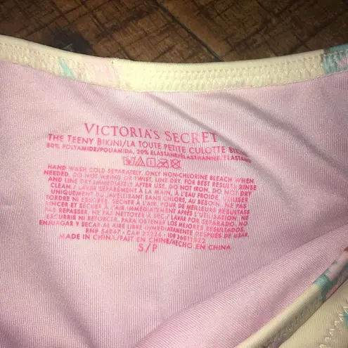 Victoria's Secret Victoria’s Secret S The Teeny bikini multicolored