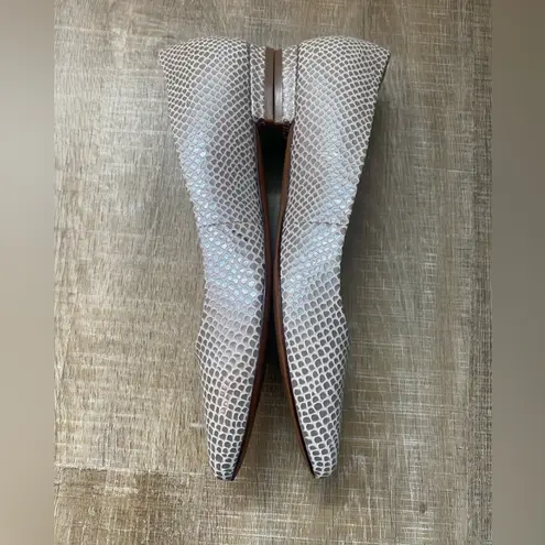 Vionic Lena Pointed Toe Ballet Flat Size 8.5 Embossed Leather Lizard Print Shoes