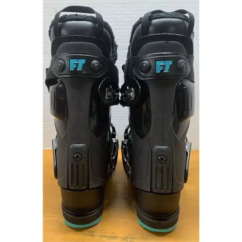 Full Tilt Women's  Plush 4 Ski Boots (2018) - Size 25/25.5 (293mm, size 8-8.5 Wom