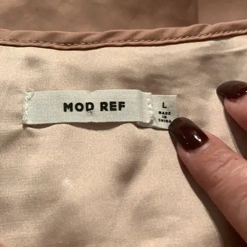 Mod Ref Satin Camisole Top Taupe V Neck Adjustable Straps Size L