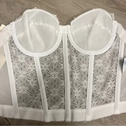 American Vintage vintage white lace corset by gelmart size 32B Y2K/2000s era new with tags