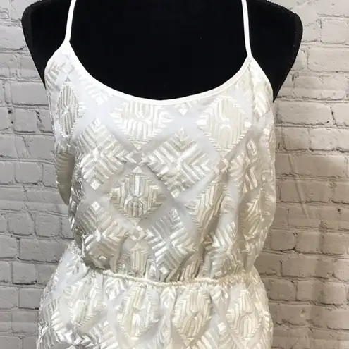 Eight Sixty Sexy Delicate winter white spaghetti strap cami medium perfect under blazer