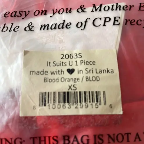 We are HAH Size XS New It Suits U Convertible 1 Piece Dress Swimsuit Orange NWT - Image 7