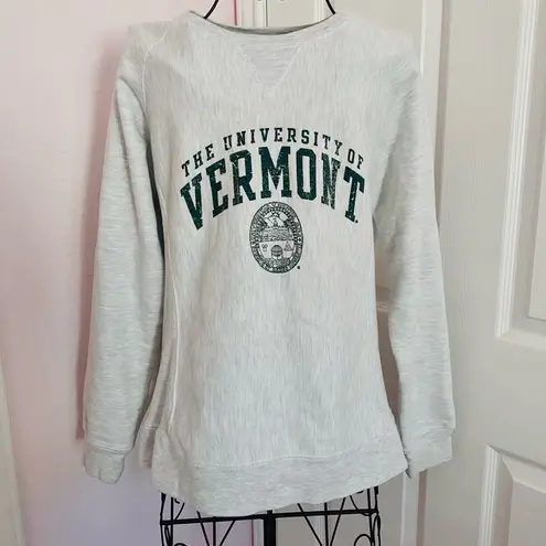 Champion Preppy Vermont Crew neck!