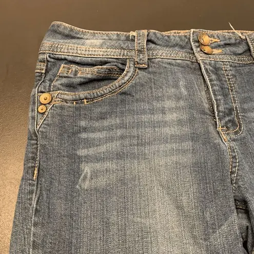 Democracy Women's Mid Rise Flap Pockets Bermuda Denim Shorts Dark Wash Size 12