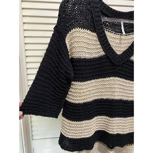 Free People  Open Knit Black Tan 1/2 Flare Sleeve Oversized Sweater‎ Size Small