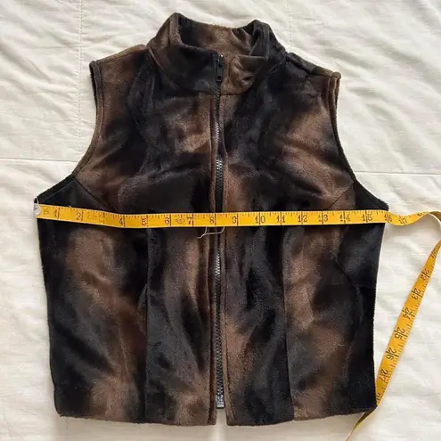 Vintage Brown faux fur zip