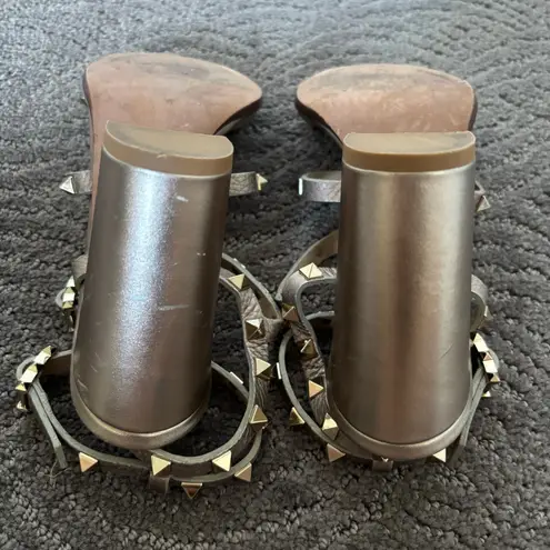 Valentino Garavani Rockstud Caged 90mm Block Heel Sandals Silver Leather Size 39