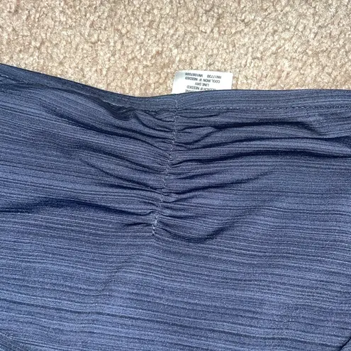 Mossimo Supply Co. Dark Blue and Aqua Bikini Bottom size medium scrunched bottom