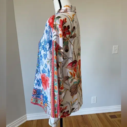 Soft Surroundings Floral Tabbed Sleeves Button Up Blouse Small office work wear