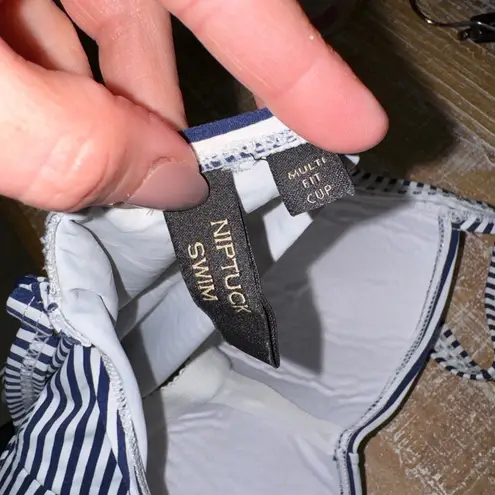 Nip Tuck Sorrento Stripe Joanne One Piece Swimsuit navy tummy control ruched White Size 6