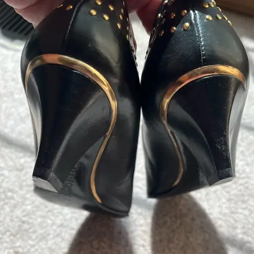 Vintage Italian Black Leather Studded Heels | 80s Minimal Chic Size 5.5 EU 35.5