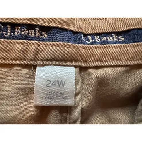 C.J. Banks Khaki Pants Relaxed Fit Pleated Front Casual Trousers Slacks 24W Tan Size undefined