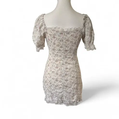 GIRLY RUFFLE LACE FLORAL MILK MADE RUCHED TIE UP DRESS SMALL. White