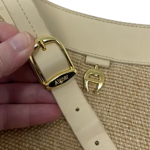 Etienne Aigner Woven Shoulder Bag Purse Tan With Goldtone Hardware Classic