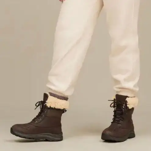 Egg Winter Fur Boots White Size 9