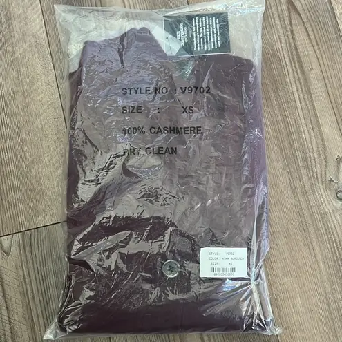 Bloomingdales C by Cashmere Grandfather Cardigan, Burgundy, Size XS NWT $198