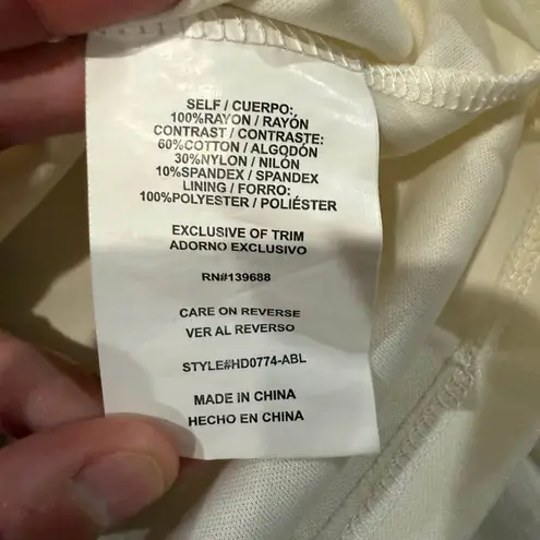 Hint of Mint Romantic Floral Lace Mini Swing Dress Women’s Medium Ivory Cream