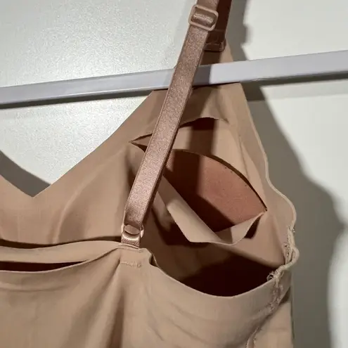 True & Co Triangle Bralette in Beige Everybody Adjustable Strap Size Medium