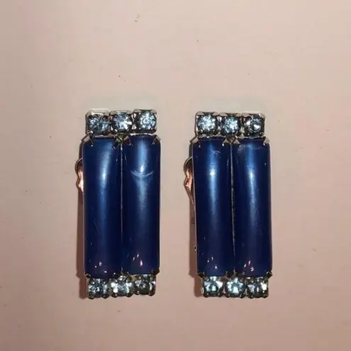 Vintage Blue  Thermoset Rectangular Blue Rhinestone Clip On Earrings