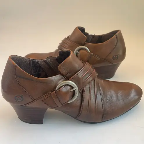 Born Nova Brown Burnished Leather Booties Straps Buckle Heel Western Women’s 7M Size 7