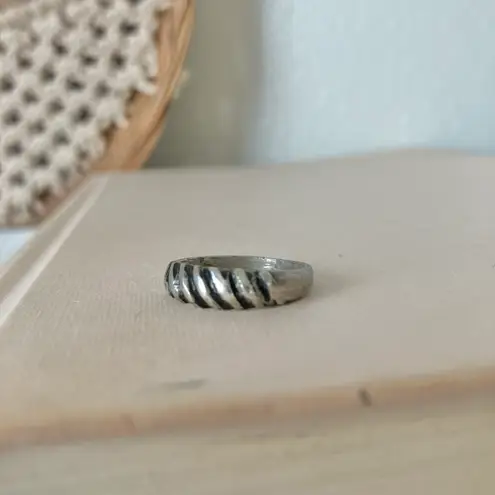 Silver Black Zebra Stripe Neutral Ring Band “Bindi” Twisted Masculine Grunge Jewelry