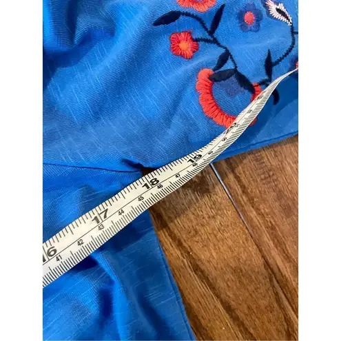 Westport blue embroidered sleeve blouse xs