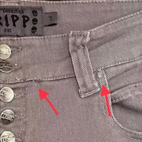 Tripp NYC Gray Skinny Lowrise Jeans Silver Skull Rivets T Pockets Women’s Size 7